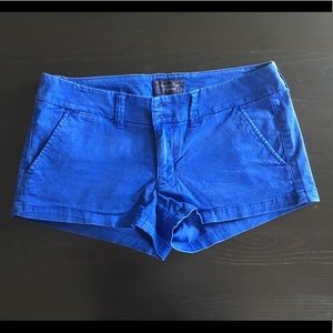 American Eagle shorts:  2 1/2 inch inseam